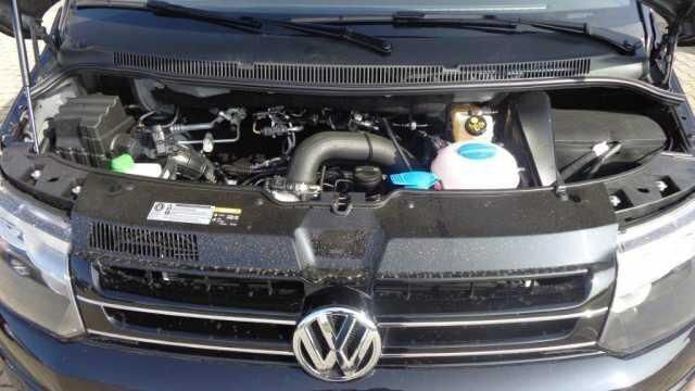 Gebraucht VW T5 140 PS (102 kW) 2015 Schwarz metallic Van