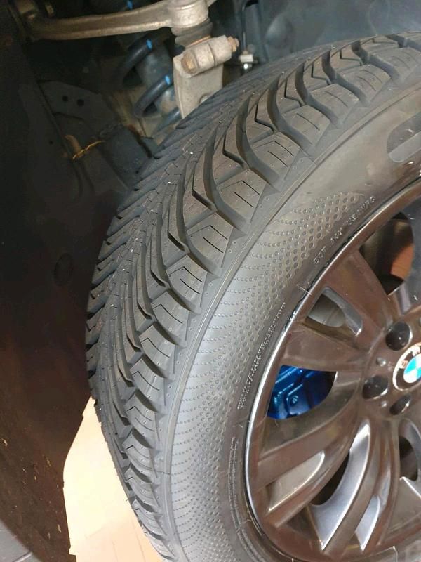 Schwarz Gebraucht 2010 BMW X5 SUV | 9.500 € (Superpreis) - Bild 1/4