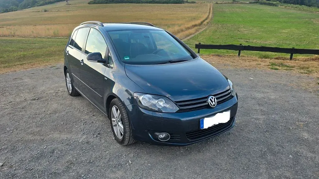 Gebraucht VW Golf Plus Cross Match 105 PS (77 kW) 2012 Blau Van / Kleinbus