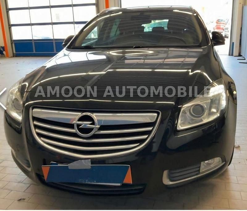 Gebraucht Opel Insignia Innovation 220 PS (161 kW) 2011 Schwarz Kombi