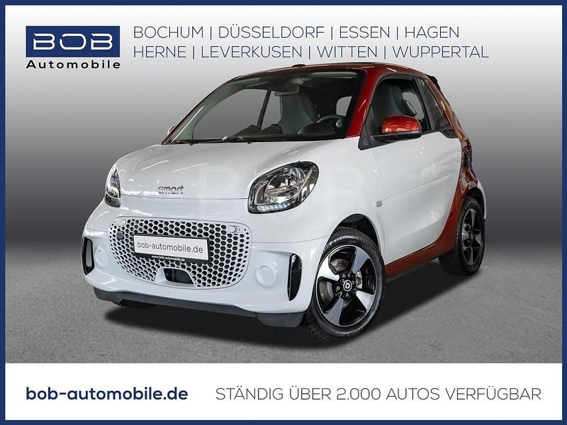 Weiß Gebraucht 2020 Smart ForTwo Electric Drive Passion Cabrio | 10.443 € (Guter Preis) - Bild 1/3