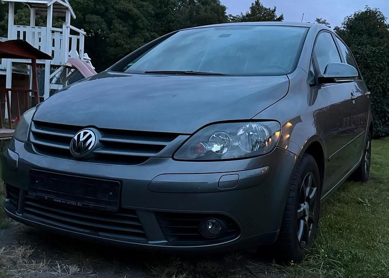 Grau Gebraucht 2007 VW Golf Plus Cross Van / Kleinbus | 2.650 € (Superpreis) - Bild 1/4