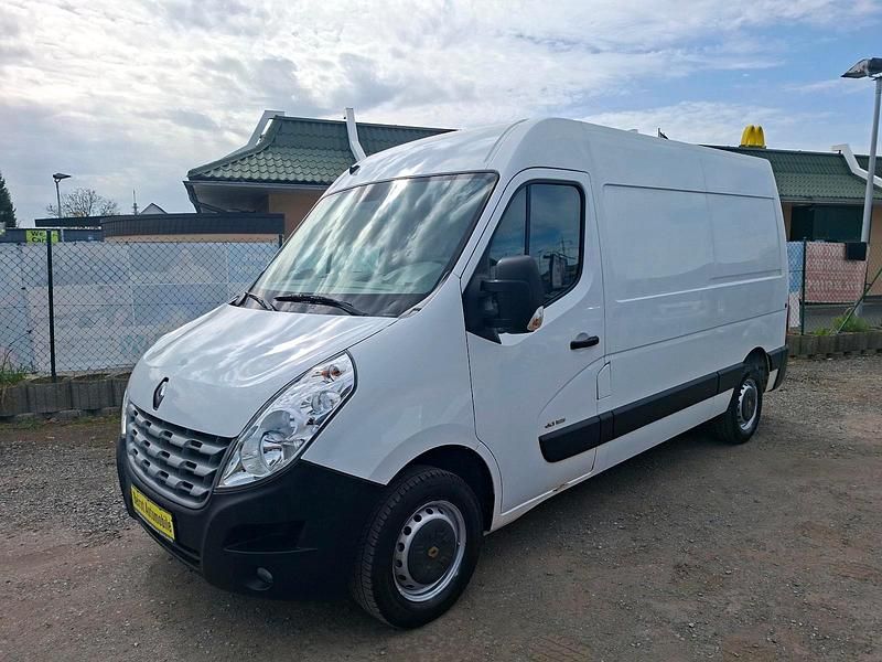 Second-hand Renault Master 125 CP (91 kW) 2014 Alb Van