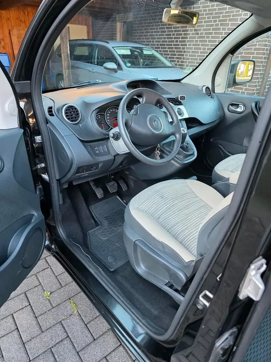 Gebraucht Renault Kangoo 110 PS (80 kW) 2012 Schwarz Van / Kleinbus