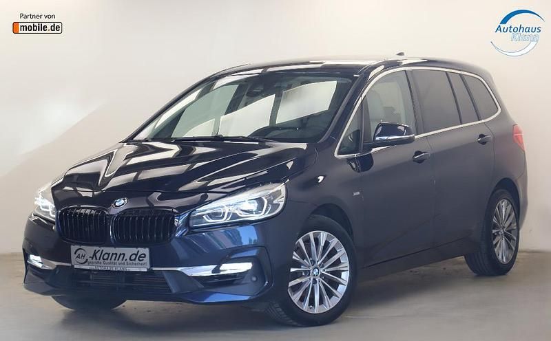 Gebraucht BMW 218 Gran Tourer Luxury Line 140 PS (102 kW) 2018 Blau Van / Kleinbus