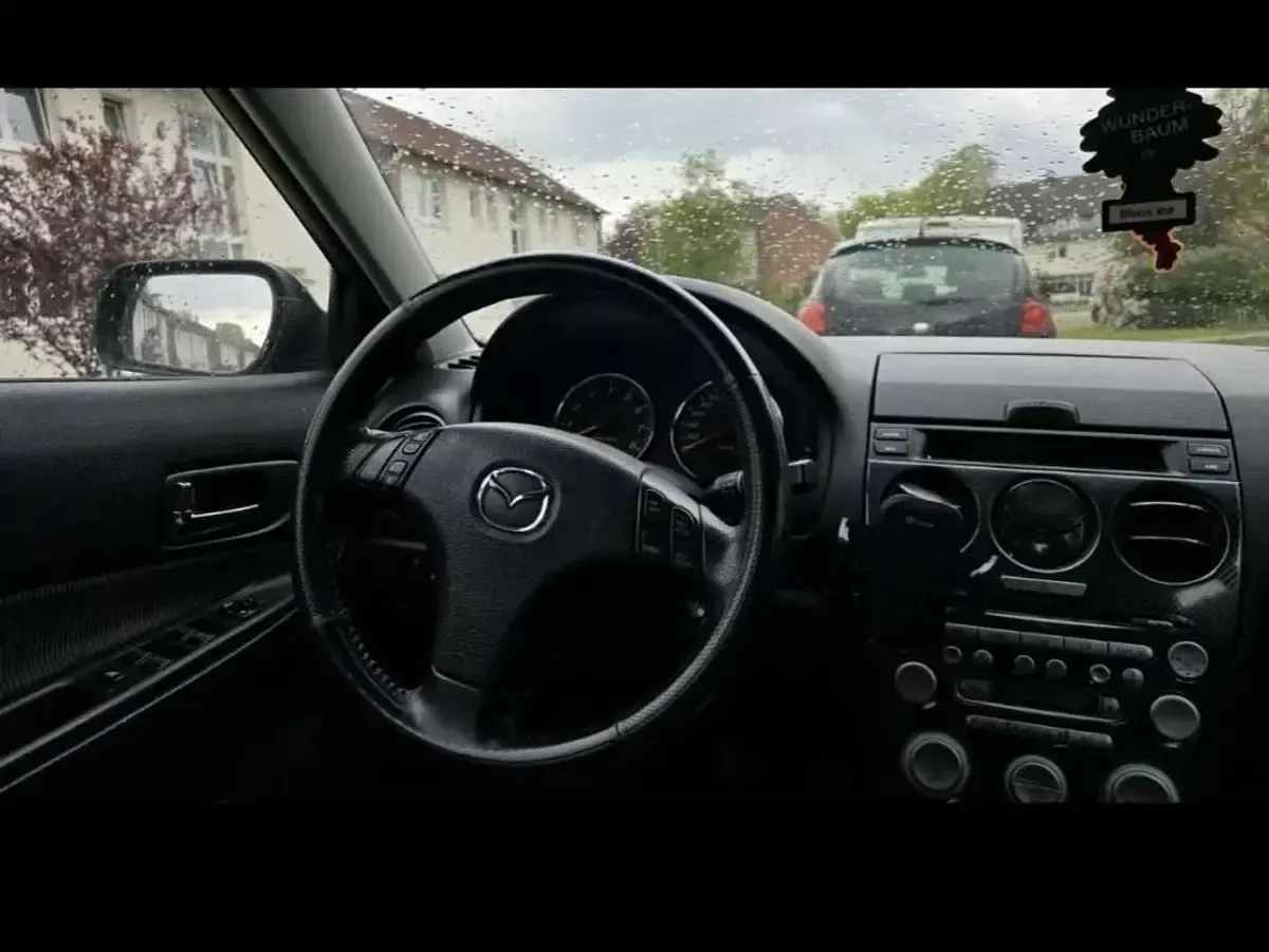 Używany Mazda 6 Comfort 120 KM (88 kW) 2004 Niebieski Sedan/Limuzyna