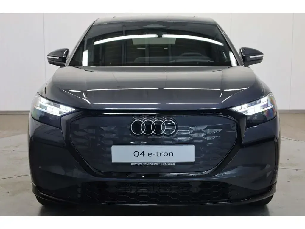 Neu Audi Q4 Sportback e-tron S-Line 219 kW (299 PS) 2026 Tamboragrau metallic SUV