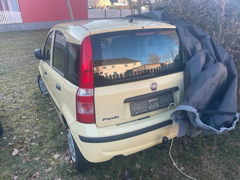 Gebraucht Fiat Panda 69 PS (50 kW) 2012 Gelb Kleinwagen