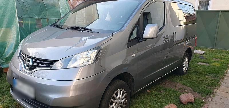 Gebraucht Nissan Evalia 110 PS (80 kW) 2015 Grau Van / Kleinbus