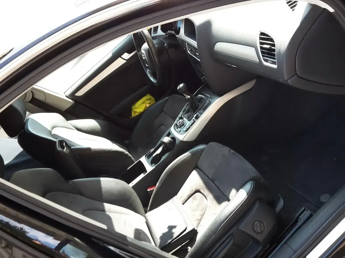 Gebraucht Audi A4 Ambiente 143 PS (105 kW) 2009 Schwarz Kombi