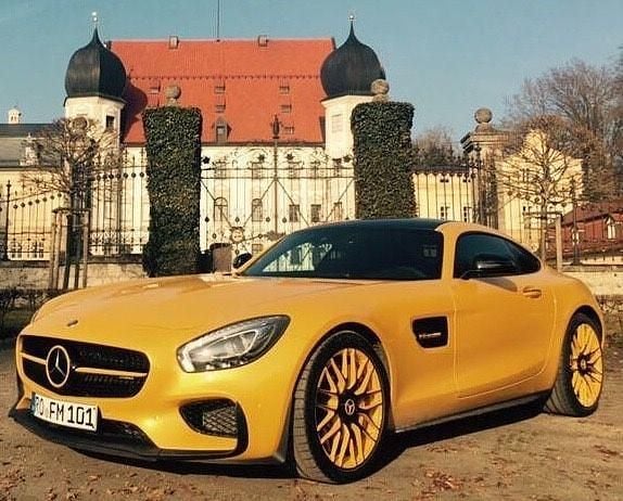 Gelb Gebraucht 2015 Mercedes AMG GT S AMG Coupé | 99.500 € - Bild 1/4