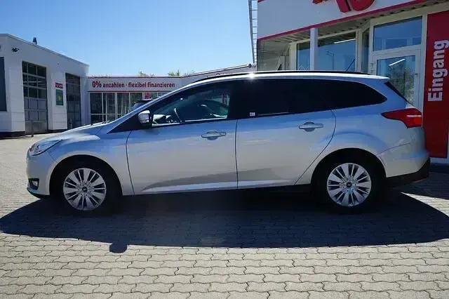 Gebraucht Ford Focus 118 PS (86 kW) 2018 Silber