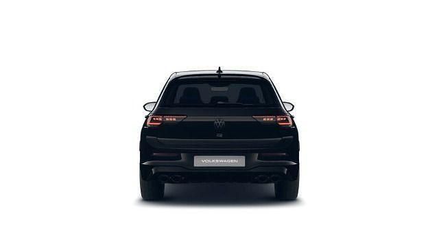 Neu VW Golf VIII Black Edition 333 PS (244 kW) 2026 Grenadillschwarz metallic Limousine