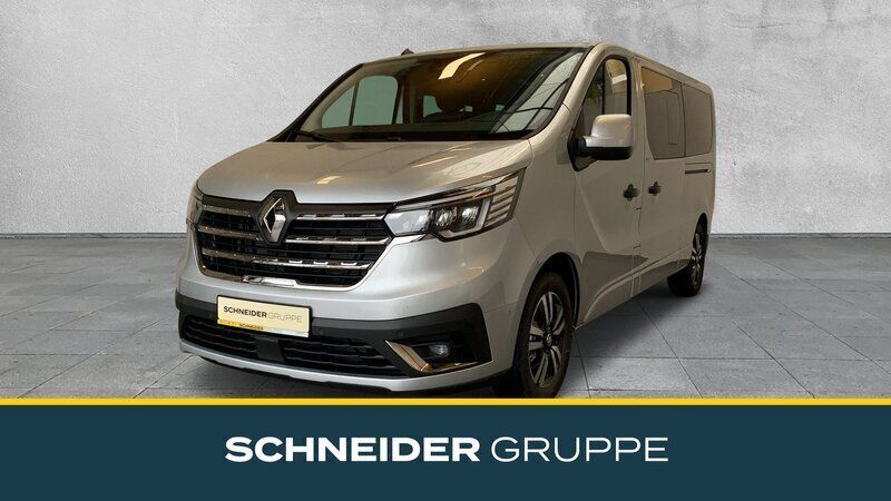 Highlandgrau metallic Gebraucht 2024 Renault Trafic Van | 56.190 € - Bild 1/4