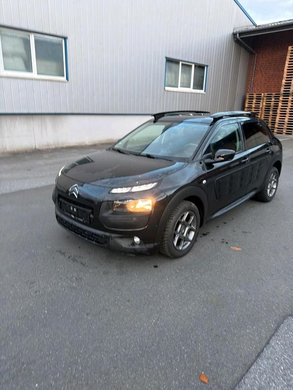 Schwarz Gebraucht 2015 Citroën C4 Kombi | 7.450 € - Bild 1/4