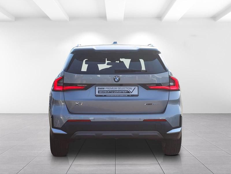 Gebraucht BMW X1 Performance 150 PS (110 kW) 2024 Spacesilber SUV