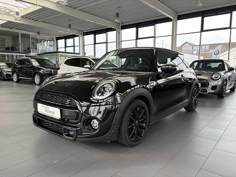 Schwarz Gebraucht 2020 Mini Cooper S Kleinwagen | 21.850 € (Fairer Preis) - Bild 1/4