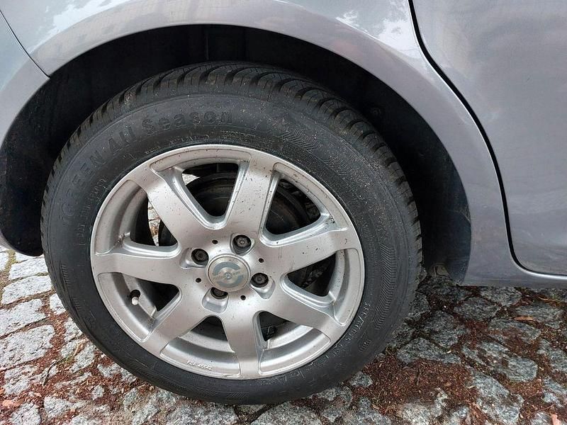 Gebraucht Opel Corsa Innovation 90 PS (66 kW) 2009 Grau Limousine