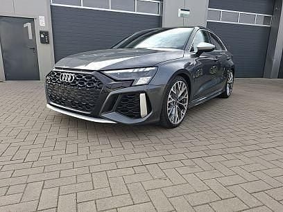 Daytonagrau perleffekt Gebraucht 2022 Audi RS3 Sport Limousine | 49.995 € (Superpreis) - Bild 1/4