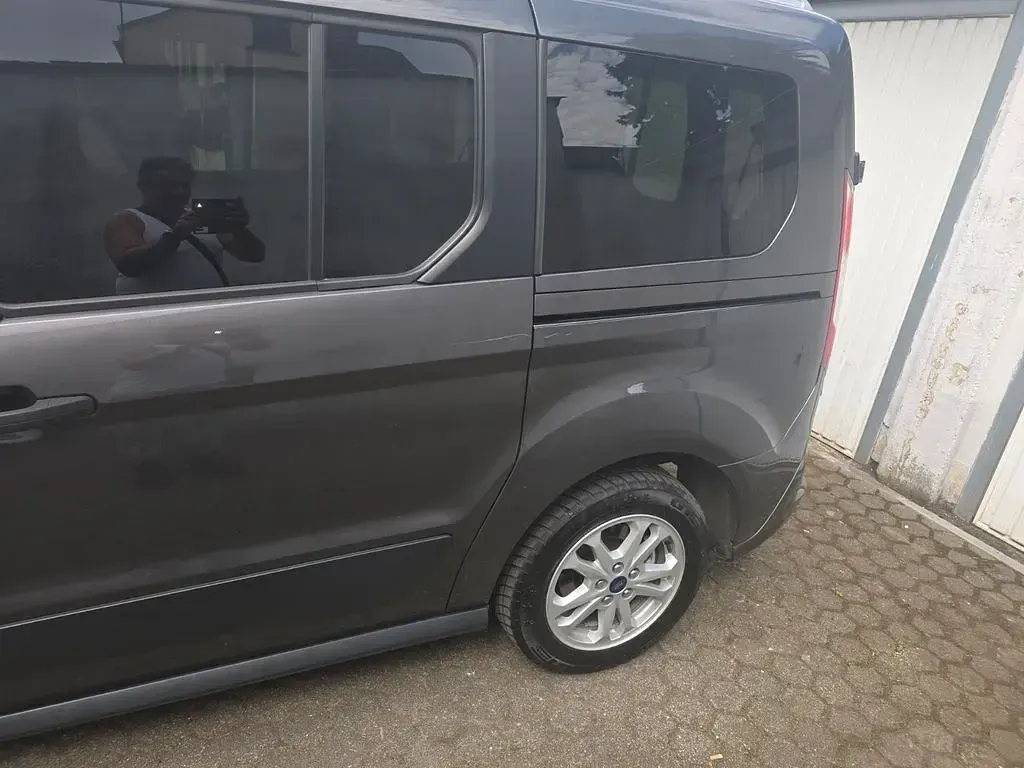 Gebraucht Ford Transit 101 PS (74 kW) 2019 Grau Limousine