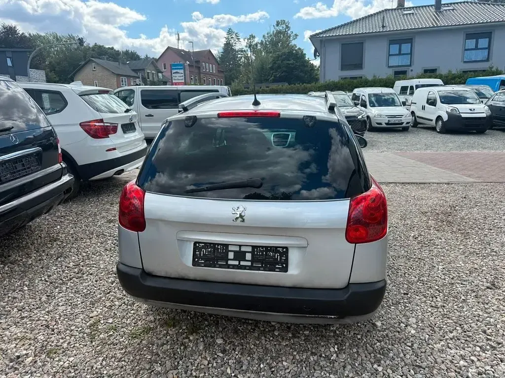 Gebraucht Peugeot 207 Filou 95 PS (69 kW) 2009 Grau Kombi