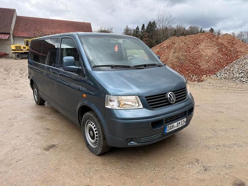 Gebraucht VW T5 131 PS (96 kW) 2004 Blau Van