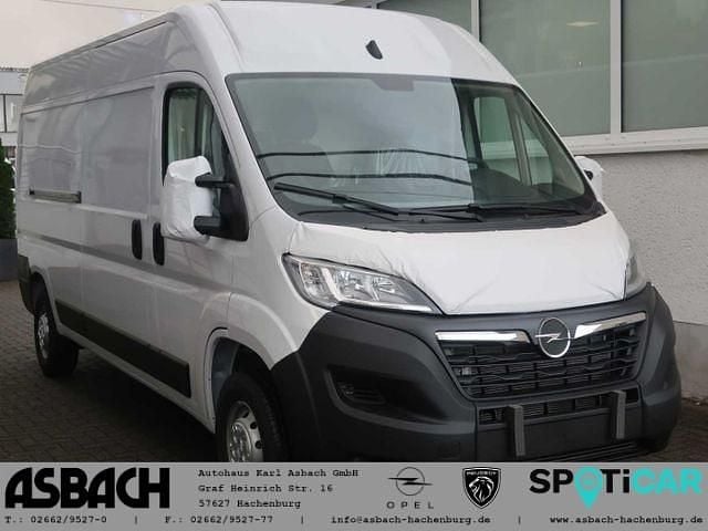 Weiss Gebraucht 2023 Opel Movano Van | 28.990 € - Bild 1/4