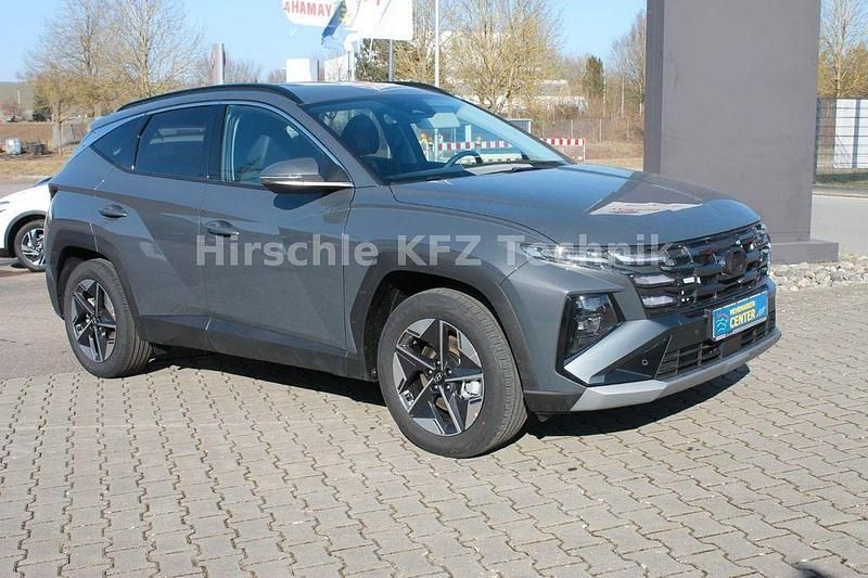 Neu Hyundai Tucson Advanced 160 PS (117 kW) 2025 Grau SUV