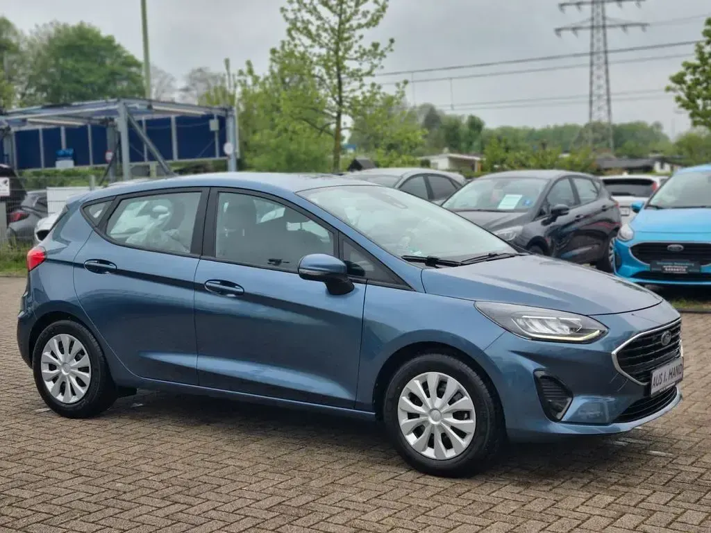 Gebraucht Ford Fiesta 101 PS (74 kW) 2022 Chrome blue Kleinwagen
