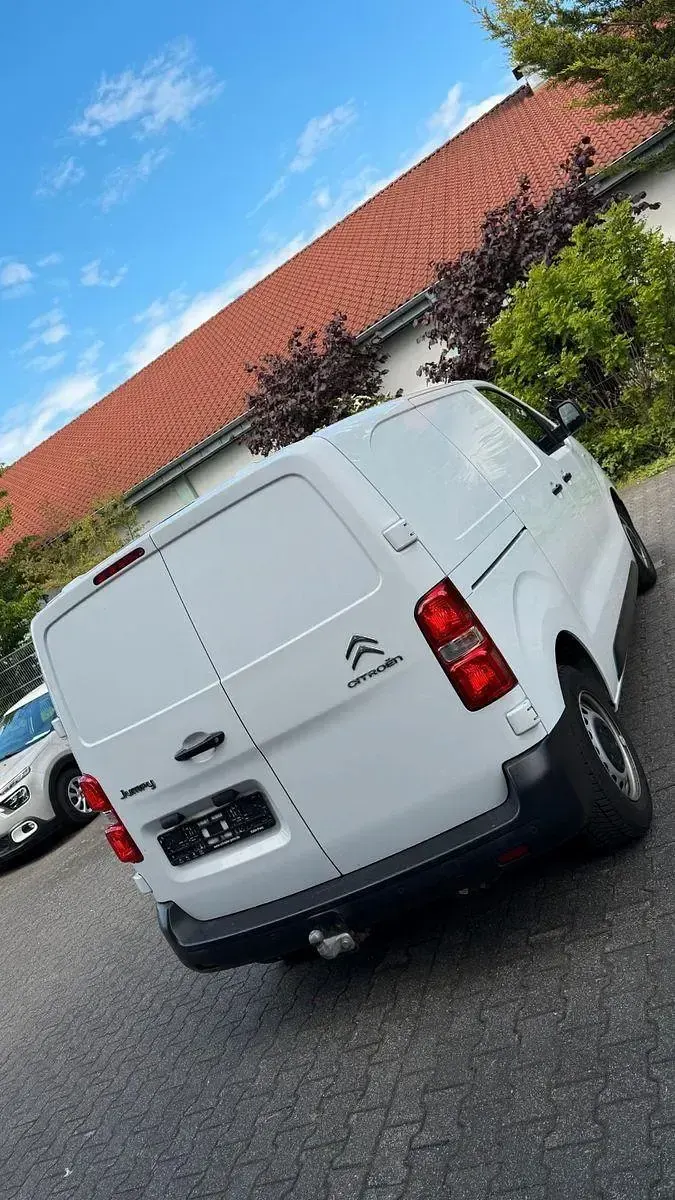 Gebraucht Citroën Jumpy 122 PS (89 kW) 2020 Weiß Van / Kleinbus