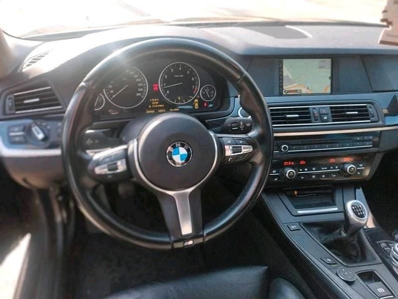 Second-hand BMW 528 258 CP (189 kW) 2010 Negru Berlinǎ
