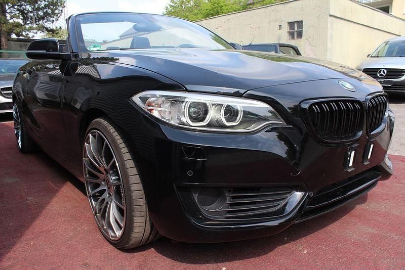 Gebraucht BMW 218 Sport Line 136 PS (100 kW) 2016 Schwarz Cabrio