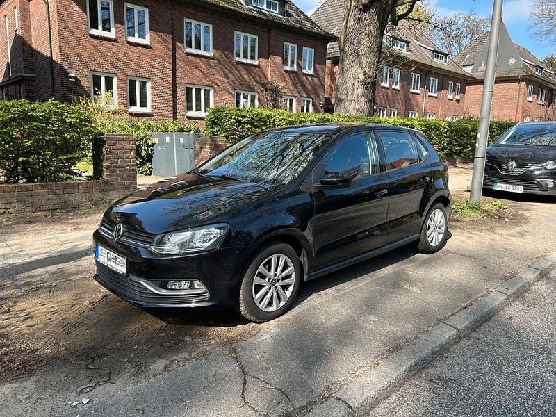 Schwarz Gebraucht 2015 VW Polo Comfortline Kleinwagen | 7.900 € (Fairer Preis) - Bild 1/4