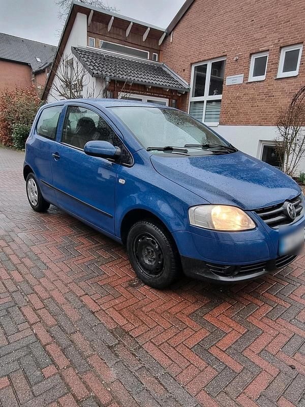 Gebraucht VW Fox 55 PS (40 kW) 2006 Blau Kleinwagen