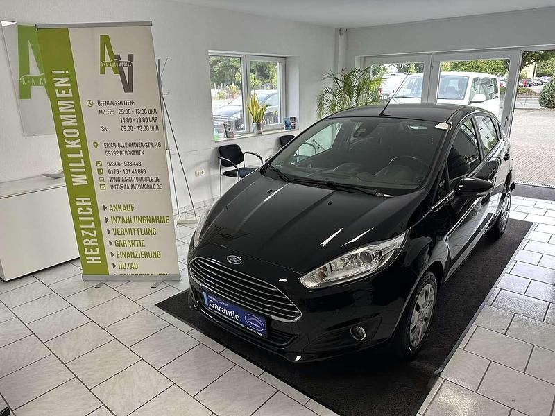 Other Gebraucht 2017 Ford Fiesta Titanium Kleinwagen | 6.990 € (Superpreis) - Bild 1/4