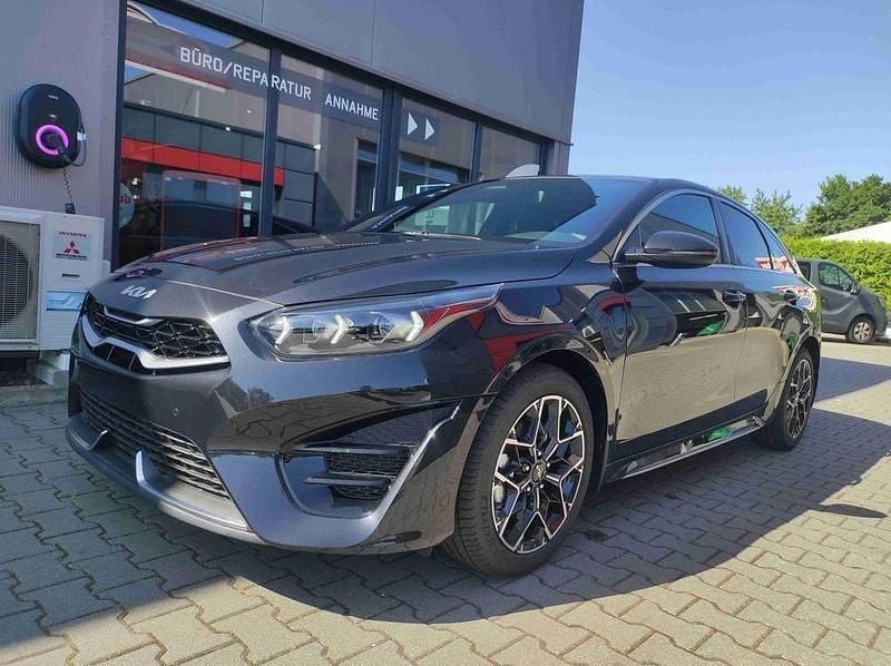 Black pearl Neu 2025 Kia ProCeed GT-Line Kleinwagen | 27.590 € (Superpreis) - Bild 1/2