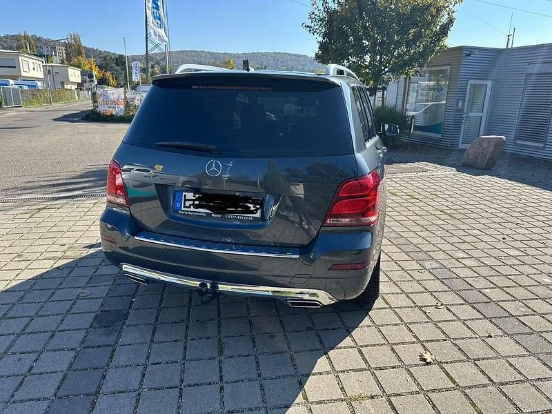 Gebraucht Mercedes GLK200 143 PS (105 kW) 2013 Grau SUV