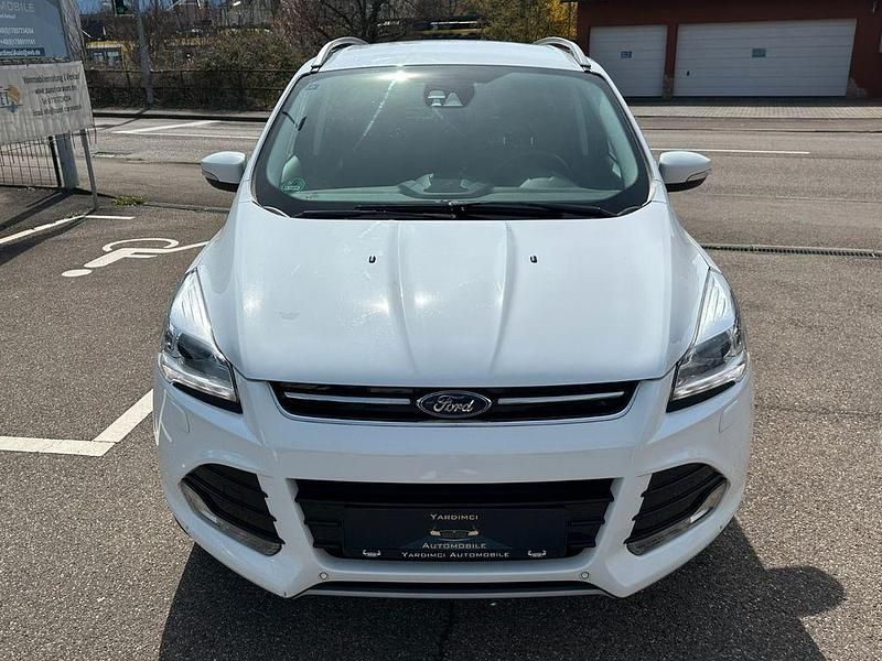 Gebraucht Ford Kuga Titanium 150 PS (110 kW) 2014 Weiß SUV