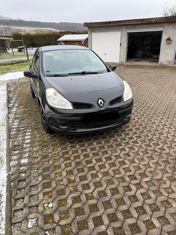 Gebraucht Renault Clio II Expression 75 PS (55 kW) 2008 Schwarz Kleinwagen