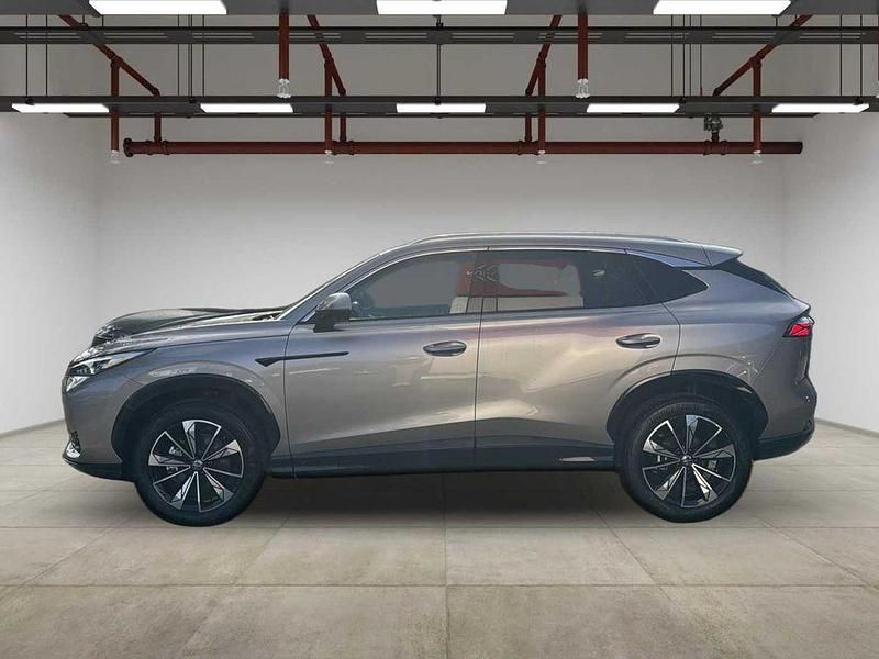 Neu MG HS Luxury 224 PS (164 kW) 2025 Weiß SUV