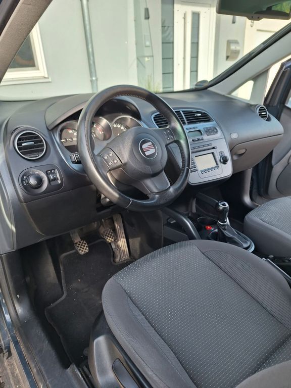 Gebraucht 2009 Seat Altea Comfort Van / Kleinbus | 2.200 € (Superpreis) - Bild 1/4