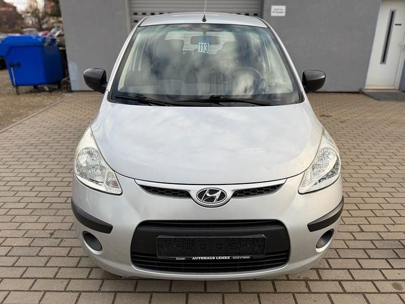 Silber Gebraucht 2009 Hyundai i10 Classic Kleinwagen | 2.999 € (Fairer Preis) - Bild 1/4