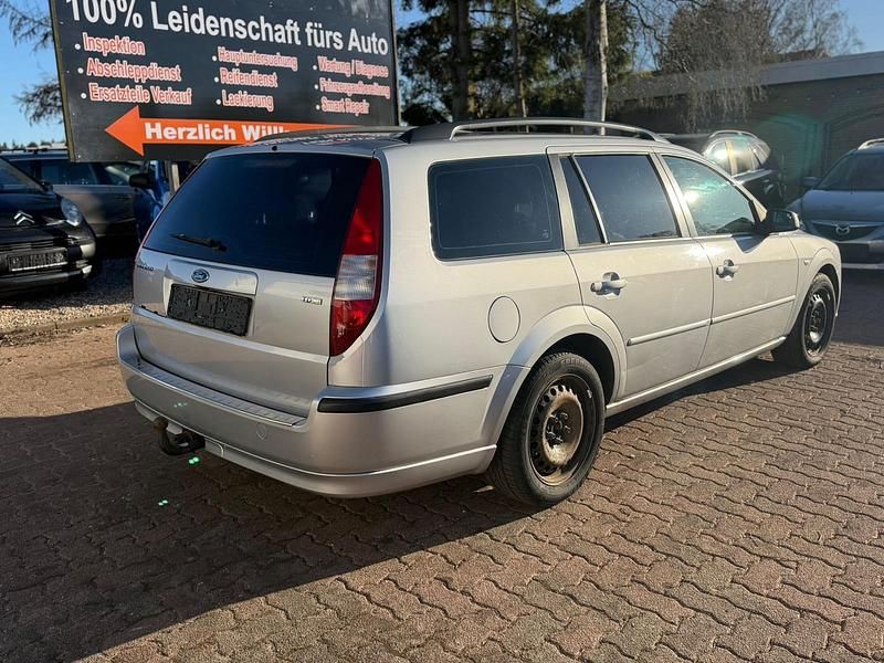 Gebraucht Ford Mondeo 130 PS (95 kW) 2007 Silber Kombi