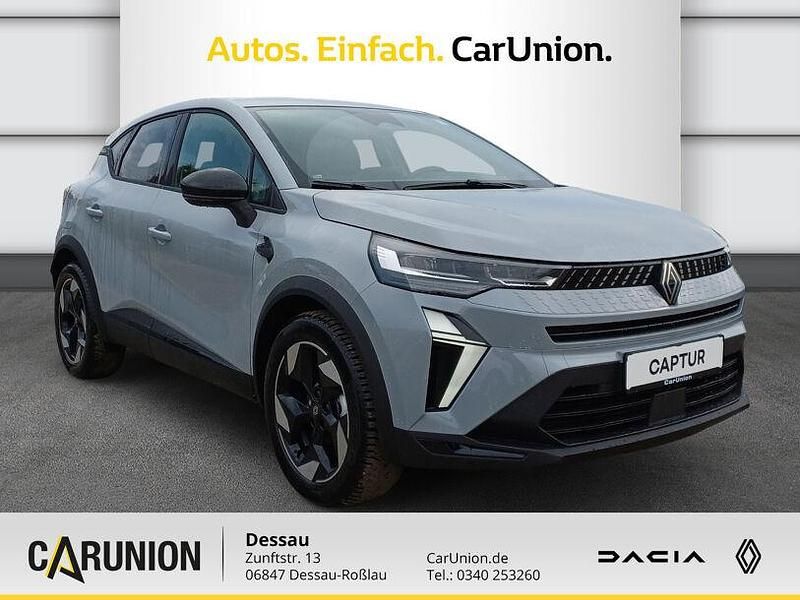 Neu Renault Captur Techno 140 PS (102 kW) 2025 Rafalgrau metallic SUV