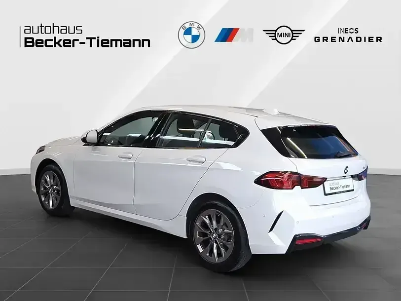 Second-hand BMW 120 Efficient Dynamics 156 CP (114 kW) 2025 Alb Hatchback