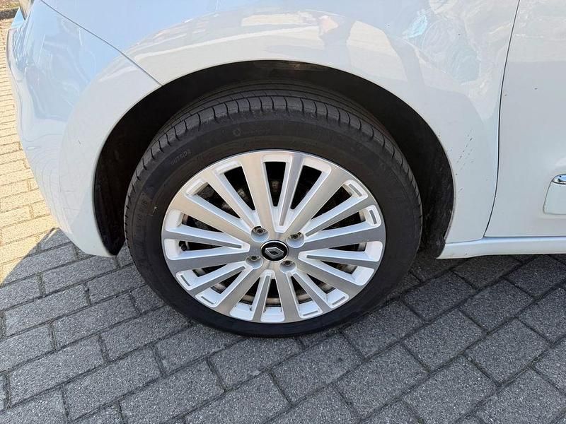 Gebraucht Renault Twingo Vibes 60 kW (82 PS) 2021 Weiß Kleinwagen