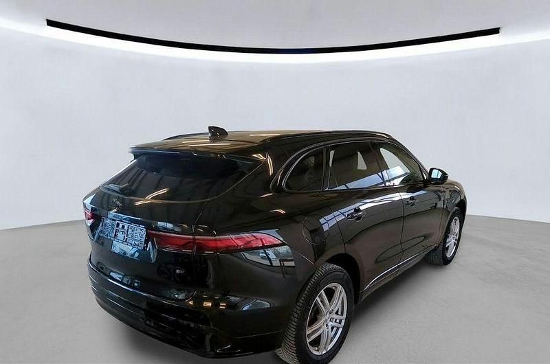 Second-hand Jaguar F-Pace S 404 CP (297 kW) 2022 Negru SUV