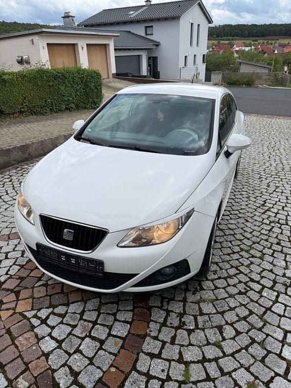 Weiß Gebraucht 2011 Seat Ibiza SC Copa Kleinwagen | 3.000 € (Superpreis) - Bild 1/4