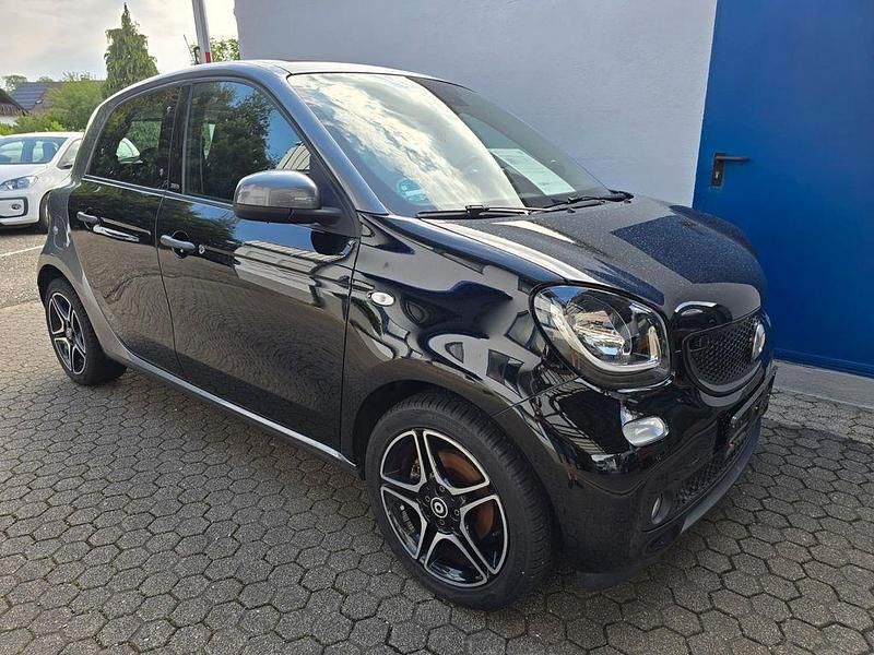Gebraucht Smart ForFour Edition #1 90 PS (66 kW) 2017 Schwarz Kleinwagen