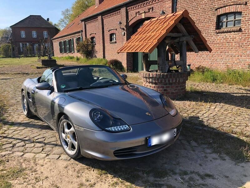 Grau Gebraucht 2003 Porsche 986 Boxster Cabrio | 17.500 € - Bild 1/2